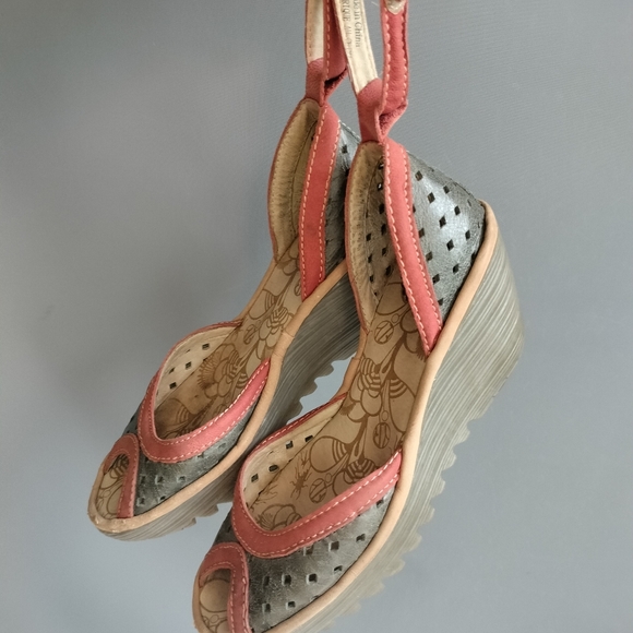 fly london peeptoe wedge platform shoes, ankle strap 7.5m/38, coral and gray - Picture 3 of 6